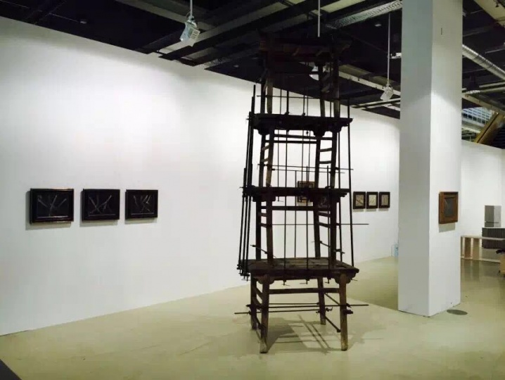 站台中国在巴塞尔艺术博览会Statements单元的展览现场
