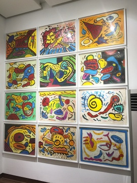 尚未命名的纸本绘画作品 55×75cm/幅 2015
尚未命名的纸本绘画作品 55×75cm/幅 2015