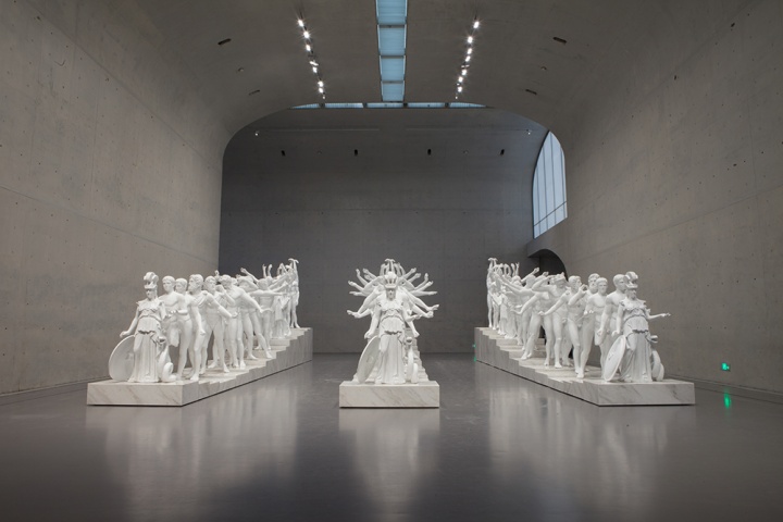 3月,作为2015年龙美术馆馆长邀请展的首展“徐震艺术大展” 现场
3月,作为2015年龙美术馆馆长邀请展的首展“徐震艺术大展” 现场