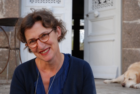法国艺术家克莱尔•巴斯勒(Claire Basler)
法国艺术家克莱尔•巴斯勒(Claire Basler)