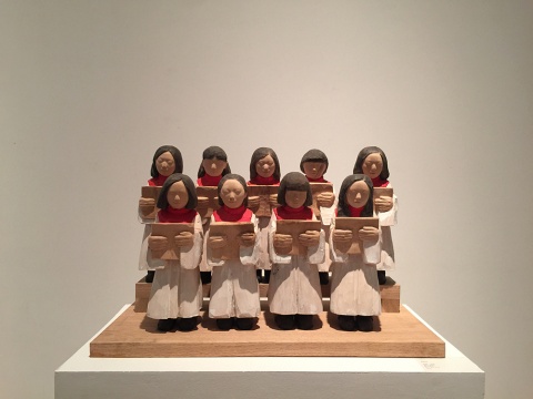 任俊华 《赞美诗》 63 × 29 × 41cm 椴木着色 2015
任俊华 《赞美诗》 63 × 29 × 41cm 椴木着色 2015