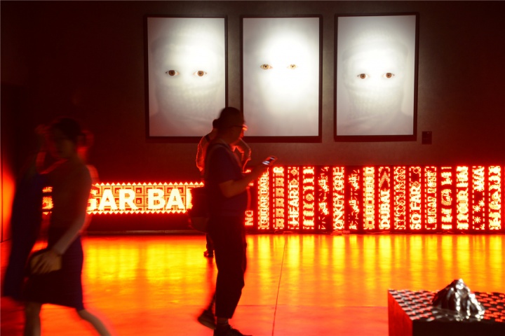 “东西风之间——中国与伊斯兰的当代艺术展”展厅
“东西风之间——中国与伊斯兰的当代艺术展”展厅