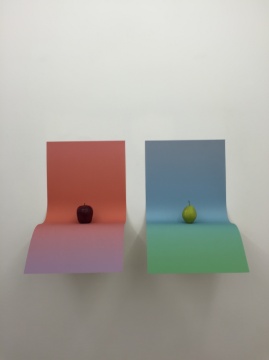 拨开石榴色的珠帘 LEO XU PROJECTS呈现刘诗园个展 拨开石榴色的珠帘 LEO XU PROJECTS呈现刘诗园个展