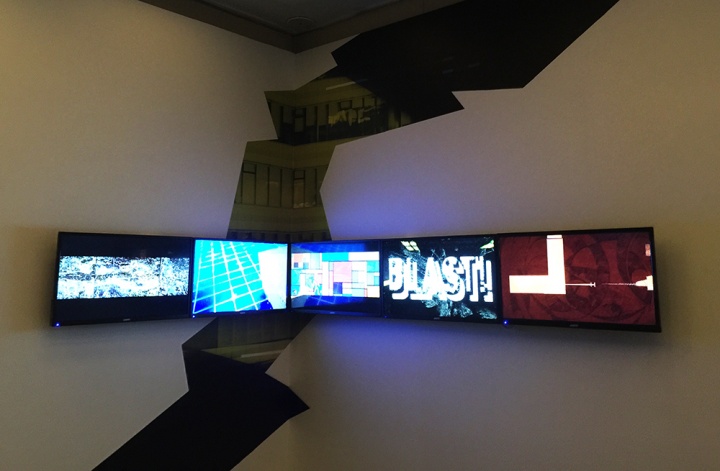 特别推出的项目“BLAST!”，在最终征集的50件片子当中，甄选出8件获奖作品，并在上海当代艺术馆艺术亭台展出。

