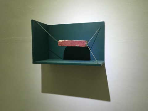 《红楼梦》 68×37×28cm  砖、铁  2015
