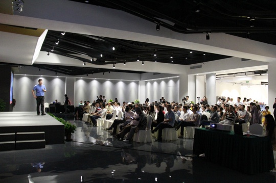 发布会现场
发布会现场