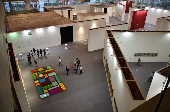 第二届南京国际美展专业的布展格局与处处彰显用心的现场环境可见一斑
第二届南京国际美展专业的布展格局与处处彰显用心的现场环境可见一斑