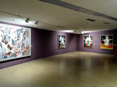 抽象作品展出现场
