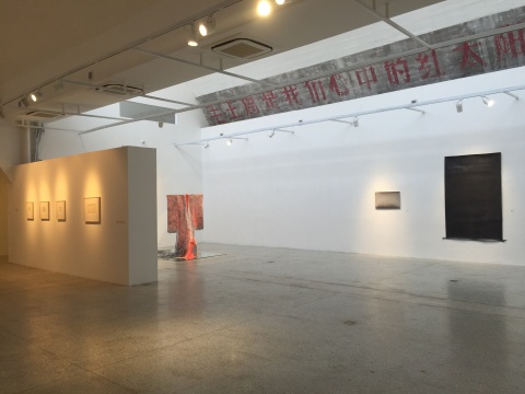 第三届“新朦胧主义”展览现场
第三届“新朦胧主义”展览现场