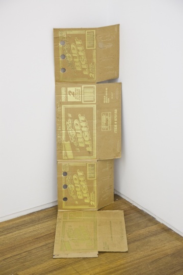 Danh Vo 《Bud Lite》 300gr (Goldleaf,cardboard and stamps) 2012
