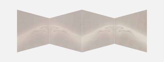 《“关于真相的N次方”之一》156x52cm 纸本设色、数码版画 2015
《“关于真相的N次方”之一》156x52cm 纸本设色、数码版画 2015