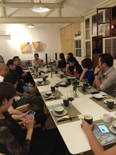 “YAC驻地计划”首站的阿尔山之行前的媒体见面会晚宴
“YAC驻地计划”首站的阿尔山之行前的媒体见面会晚宴
