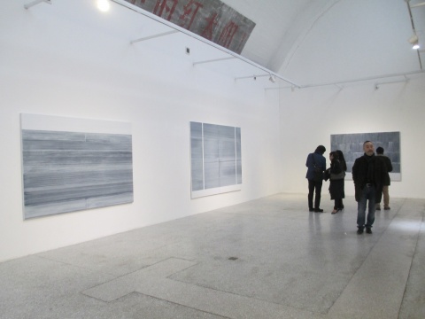 沈文燮个展“呈现-岛”在北京798艺术区东京画廊开幕
沈文燮个展“呈现-岛”在北京798艺术区东京画廊开幕