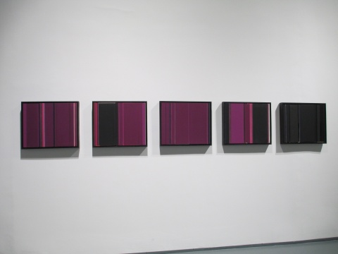 刘可 《重屏·紫之一、二、四、三》50×60cm×4 康戴里纸 2015 刘可 《重屏·紫之一、二、四、三》50×60cm×4 康戴里纸 2015