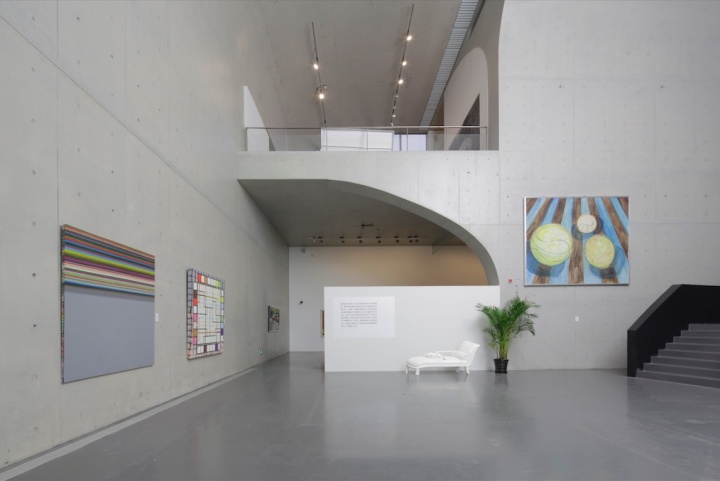 第三部分展示了从现代派绘画到当今的具象绘画
第三部分展示了从现代派绘画到当今的具象绘画