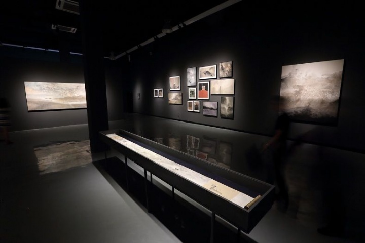 2015年6月,玉衡艺术中心带来“林于思个展—我们山呼万岁从远古走来”,又是别样的气质 2015年6月,玉衡艺术中心带来“林于思个展—我们山呼万岁从远古走来”,又是别样的气质