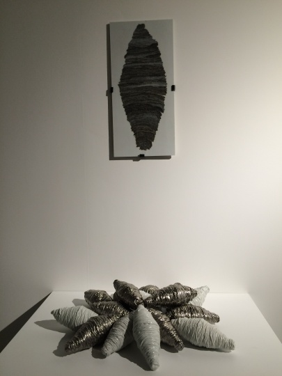 柳溪的瓷板画及陶瓷作品《彼岸》
柳溪的瓷板画及陶瓷作品《彼岸》