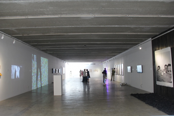 “第二届三影堂实验影像开放展”现场
“第二届三影堂实验影像开放展”现场