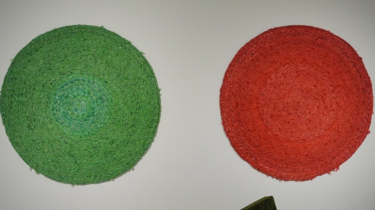 韩五洲 《绿色》 直径200cm 废弃塑料袋 2014
