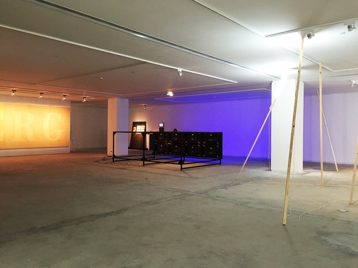 ,今格空间地下一层的展览现场
,今格空间地下一层的展览现场
