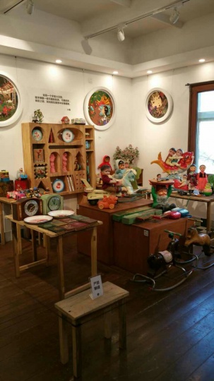 “卜桦玩具收藏展”在艺集空间

