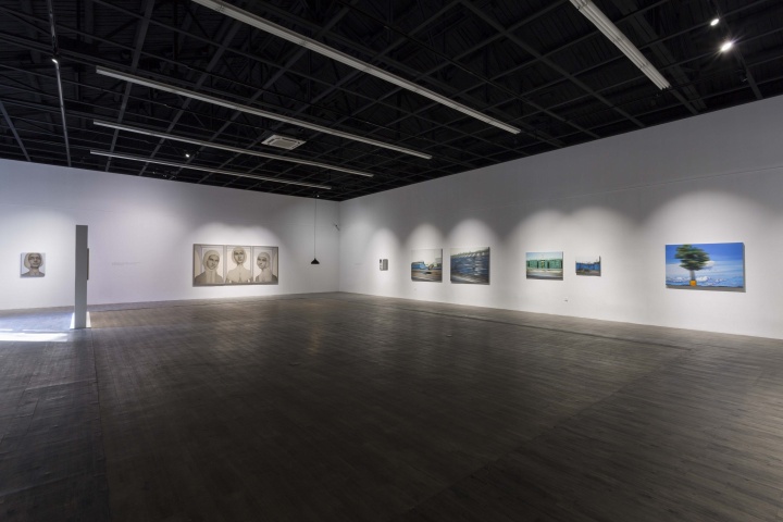 质感的独白——范又榕个展
质感的独白——范又榕个展