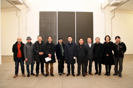 嘉宾合影,艺术家顾小平为左六
嘉宾合影,艺术家顾小平为左六