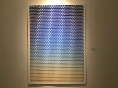 王宁德作品《有形之光-理想天空滤色镜之二》
王宁德作品《有形之光-理想天空滤色镜之二》