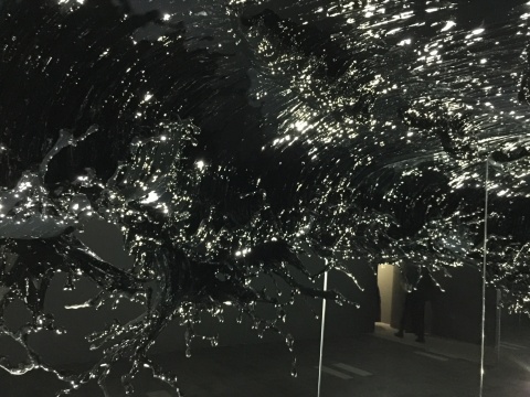 展出作品《潮骚》局部
展出作品《潮骚》局部