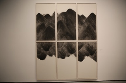《遗忘之海199》 70×140cm×6 纸本水墨 《遗忘之海199》 70×140cm×6 纸本水墨