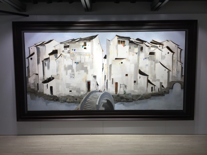 风景画作为吴冠中最有代表性的题材,周庄又代表了中国水乡之美,不仅是书写江南风光集大成的代表,更成为他将近耄耋之年创作生涯的压卷之作,代表了吴冠中以“水陆兼程”对于中西美学探索所树立的典范与成就
风景画作为吴冠中最有代表性的题材,周庄又代表了中国水乡之美,不仅是书写江南风光集大成的代表,更成为他将近耄耋之年创作生涯的压卷之作,代表了吴冠中以“水陆兼程”对于中西美学探索所树立的典范与成就