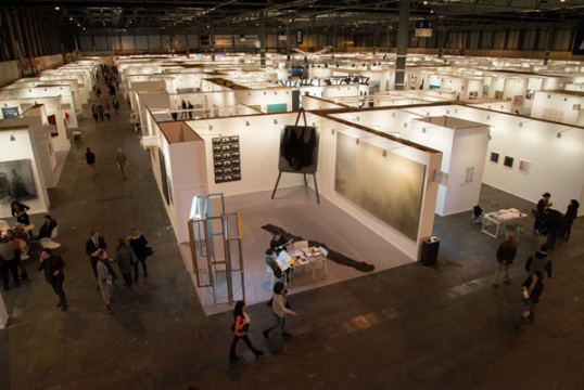 2016ARCO Madrid展会现场(图片:ARCO Madrid官网)
2016ARCO Madrid展会现场(图片:ARCO Madrid官网)