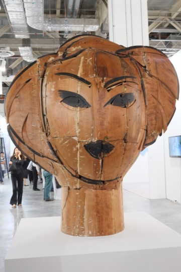 首次参展“艺术登陆新加坡”的 Forsblom 画廊带来的艺术家 Manolo Valdes 个人项目 首次参展“艺术登陆新加坡”的 Forsblom 画廊带来的艺术家 Manolo Valdes 个人项目