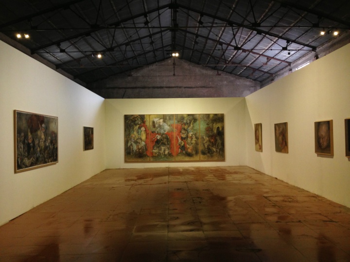 邱炯炯个展现场,星空间在七棵树的首次个展
邱炯炯个展现场,星空间在七棵树的首次个展
