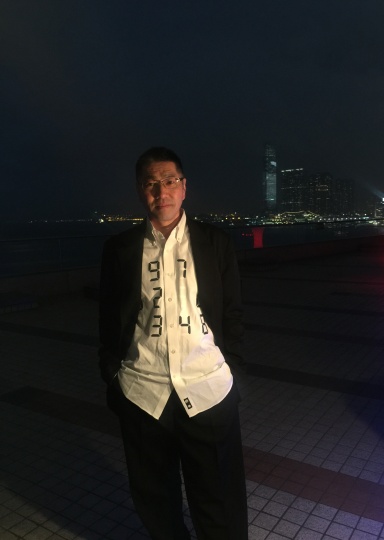 艺术家 宫岛达男
艺术家 宫岛达男
