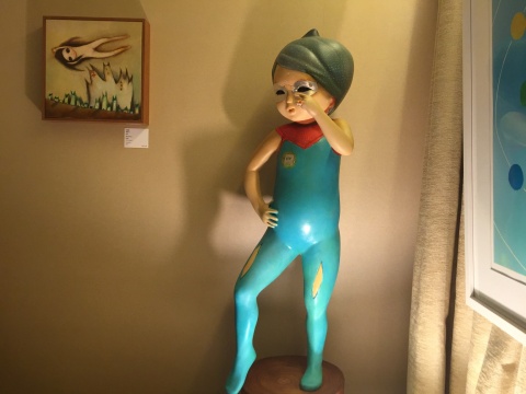周瑞萍 《苹果尼妮——蓝色战士》 30x28x104cm TWD:250,000
周瑞萍 《苹果尼妮——蓝色战士》 30x28x104cm TWD:250,000
