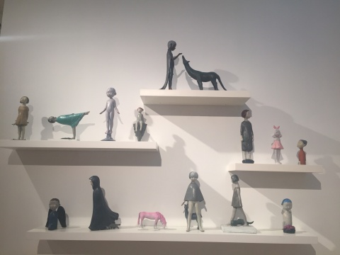 现场展出的李伟&刘知音的雕塑小稿,李伟表示甚至曾有人对他表示了购买小稿的想法
现场展出的李伟&刘知音的雕塑小稿,李伟表示甚至曾有人对他表示了购买小稿的想法