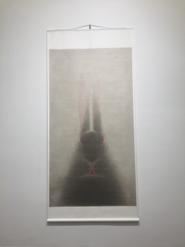 《肖像-兔2014年12月》 258×136cm 宣纸水墨 2014
