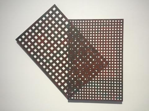 《错位-重叠》 108×120cm 布面综合材料 2016
《错位-重叠》 108×120cm 布面综合材料 2016