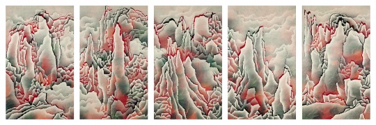 仇德树&nbsp;《烈变-山景（五联作）》&nbsp;210×125.5cm×5&nbsp;&nbsp;水墨、压克力纸本 &nbsp;2005 成交价：81.25万港币 &nbsp;由亚洲艺商竞得
