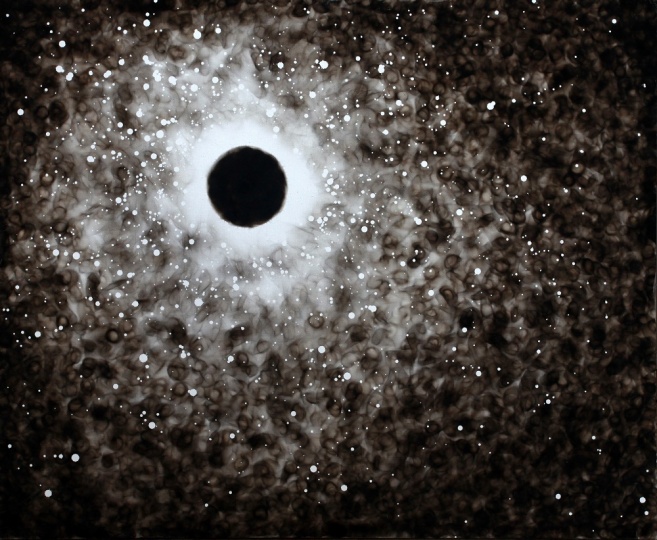 德山空间 马永强《过往烟云No.2》 90x110cm 画布、烟 2015
德山空间 马永强《过往烟云No.2》 90x110cm 画布、烟 2015