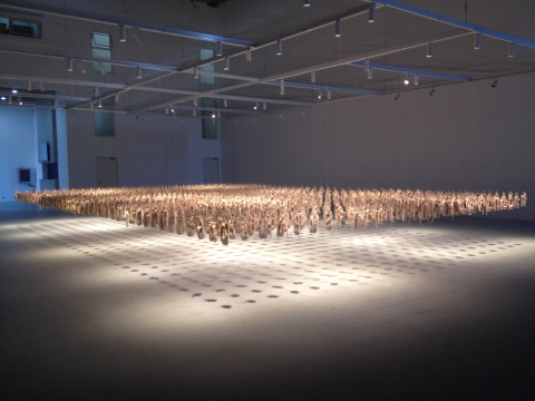 《超越-世纪之恋》15×8×4(高)m 装置 2014-2016 《超越-世纪之恋》15×8×4(高)m 装置 2014-2016