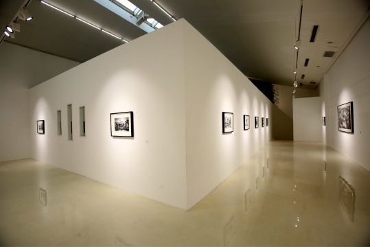 D、E两个展厅呈现的是艺术家侯帅2013年至今的摄影创作
D、E两个展厅呈现的是艺术家侯帅2013年至今的摄影创作