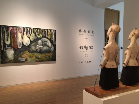 “禁锢的壳”杜春风个展与“金窝 银窝 狗窝”邹涛个展在6月11日这天同时开幕
