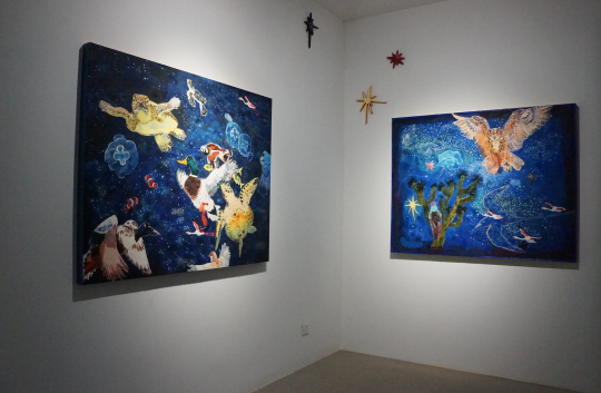 《星座9》（左）、《星座8》 木板油画、油画棒 120×150cm 2016
