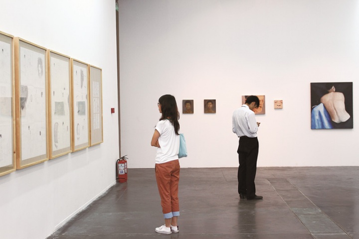 由王兴伟策划的展览“具体”现场
由王兴伟策划的展览“具体”现场