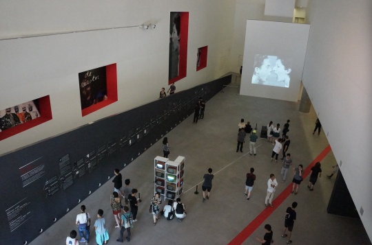 中央美术学院美术馆“时间测试：国际录像艺术研究观摩展”展览现场
