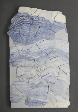 孙月 《岩-阳》 240×160cm 瓷 2016
孙月 《岩-阳》 240×160cm 瓷 2016