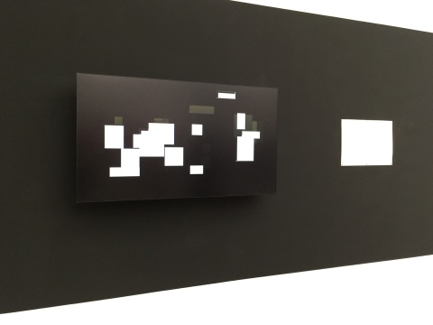 王郁洋  《纸》  29.7×41.8cm  单频录像、打印纸  2012-2015