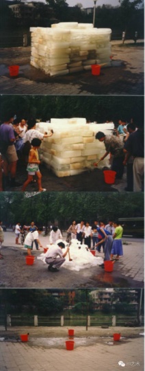 1995 尹秀珍《洗河》
1995 尹秀珍《洗河》